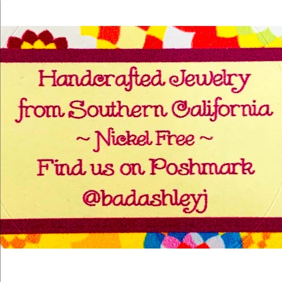 Christmas Jingle Bells 🔔 earrings with Bell Charm - Picture 5 of 5